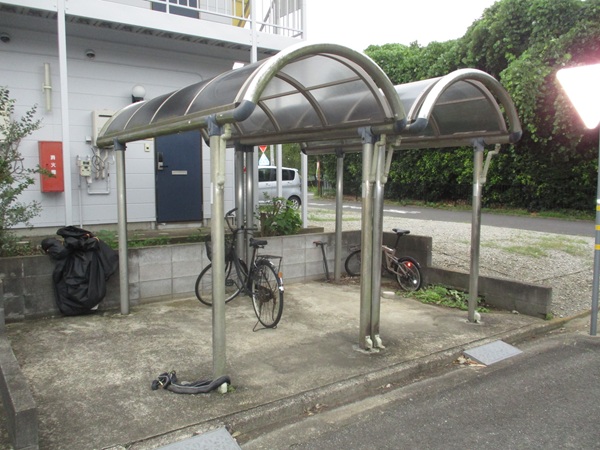 屋根付き駐輪場